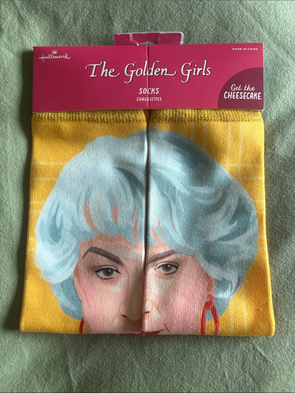 Hallmark The Golden Girls Dorothy Socks - Yellow with Light Blue Portrait
